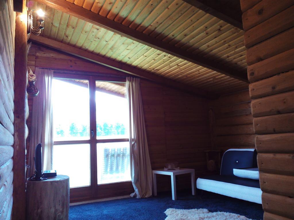 Casa Muntelui - Sambata Hostal Sîmbăta de Sus Habitación foto